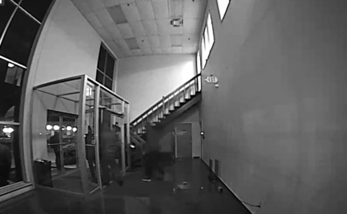 $4 million in electronics swiped in NJ warehouse heist