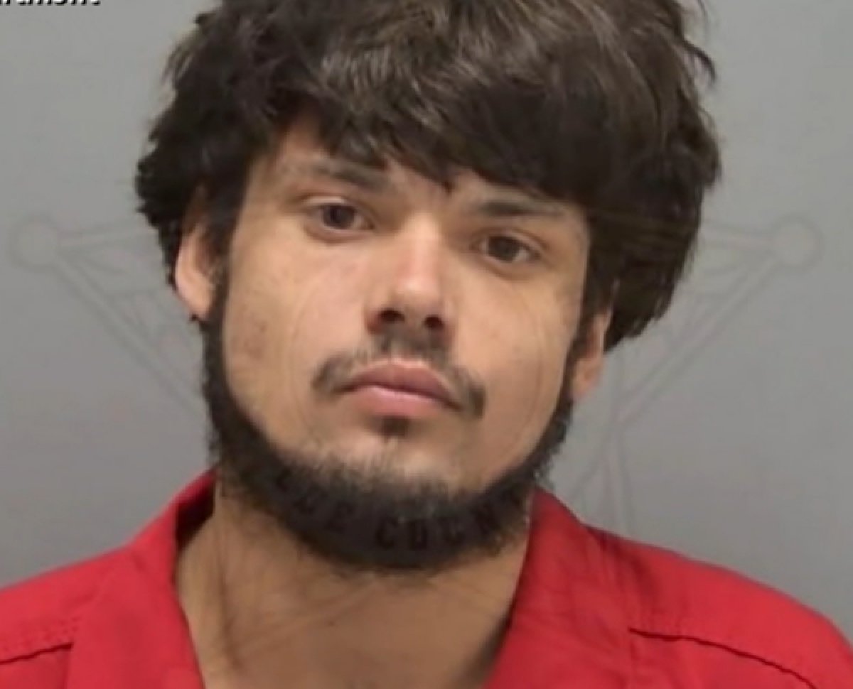 Man dressed in Batman pajamas detains burglary suspect