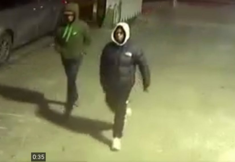 Couple beaten and left bloodied by group in the Bronx in $20 robbery