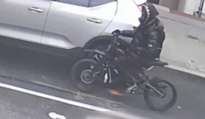 E-bike riding suspect wanted in violent robbery spree across the Bronx, Manhattan