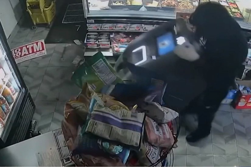 ‘That's Not Luck:' Group Steals Whole ATMS, $60K Cash From 42 NYC Businesses in 6 Months