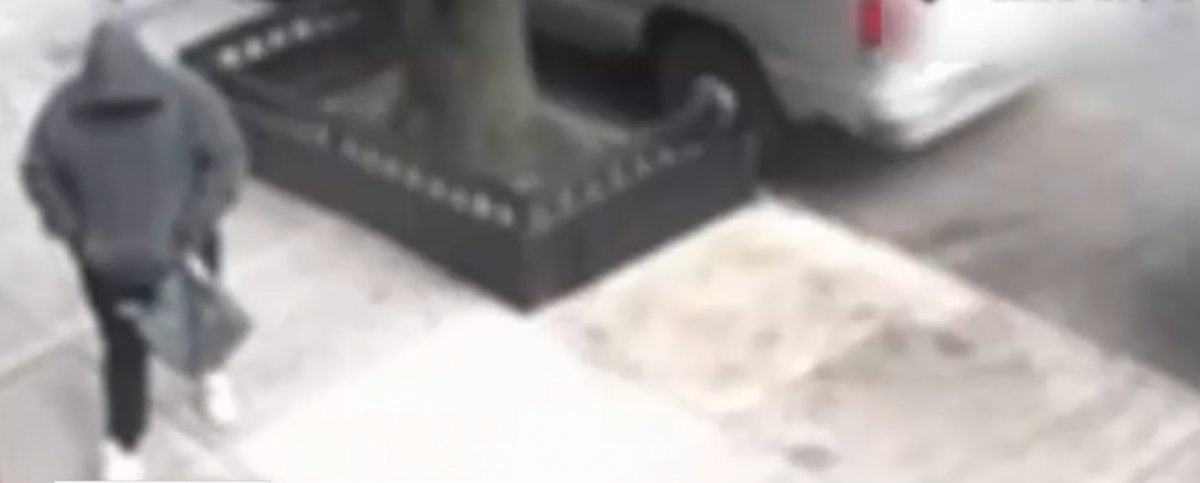 Video shows suspect wanted after 99-year-old man attacked, robbed of $20K in Washington Heights