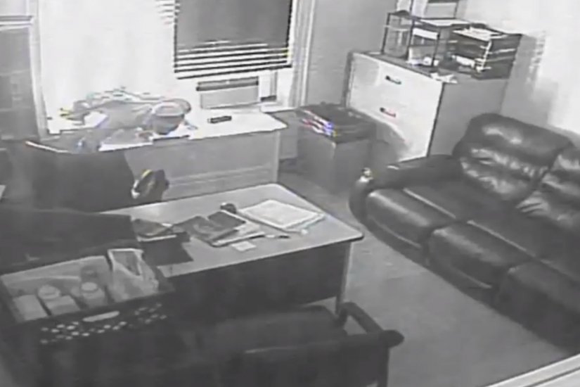 3 burglars sneak into Brooklyn high school, steal $5,000 from office